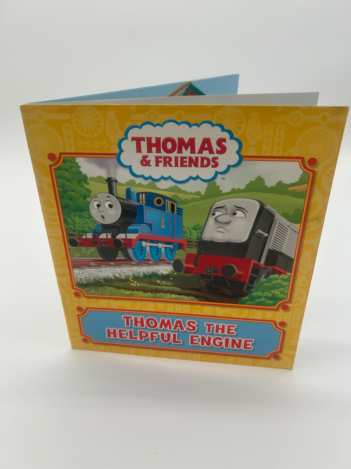 BOOK: THOMAS THE HELPFUL ENGINE